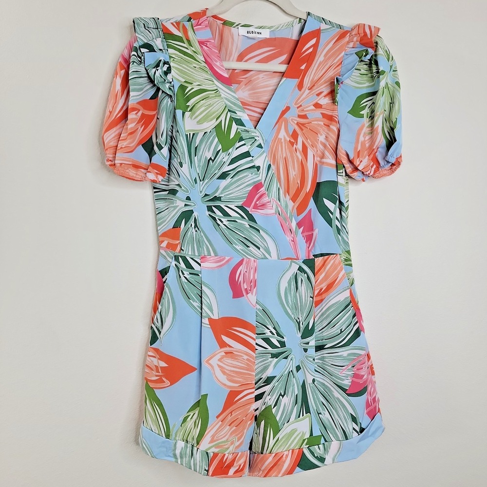 Rubienn Women's Tropical Romper M Floral Puff Sleeve V Neck Pockets Resort